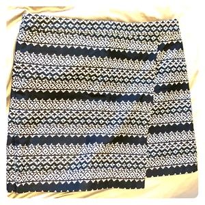 LOFT Outlet Overlap Skirt Size 16.